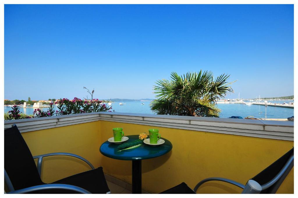 Apartments Renjak Sukošan Δωμάτιο φωτογραφία