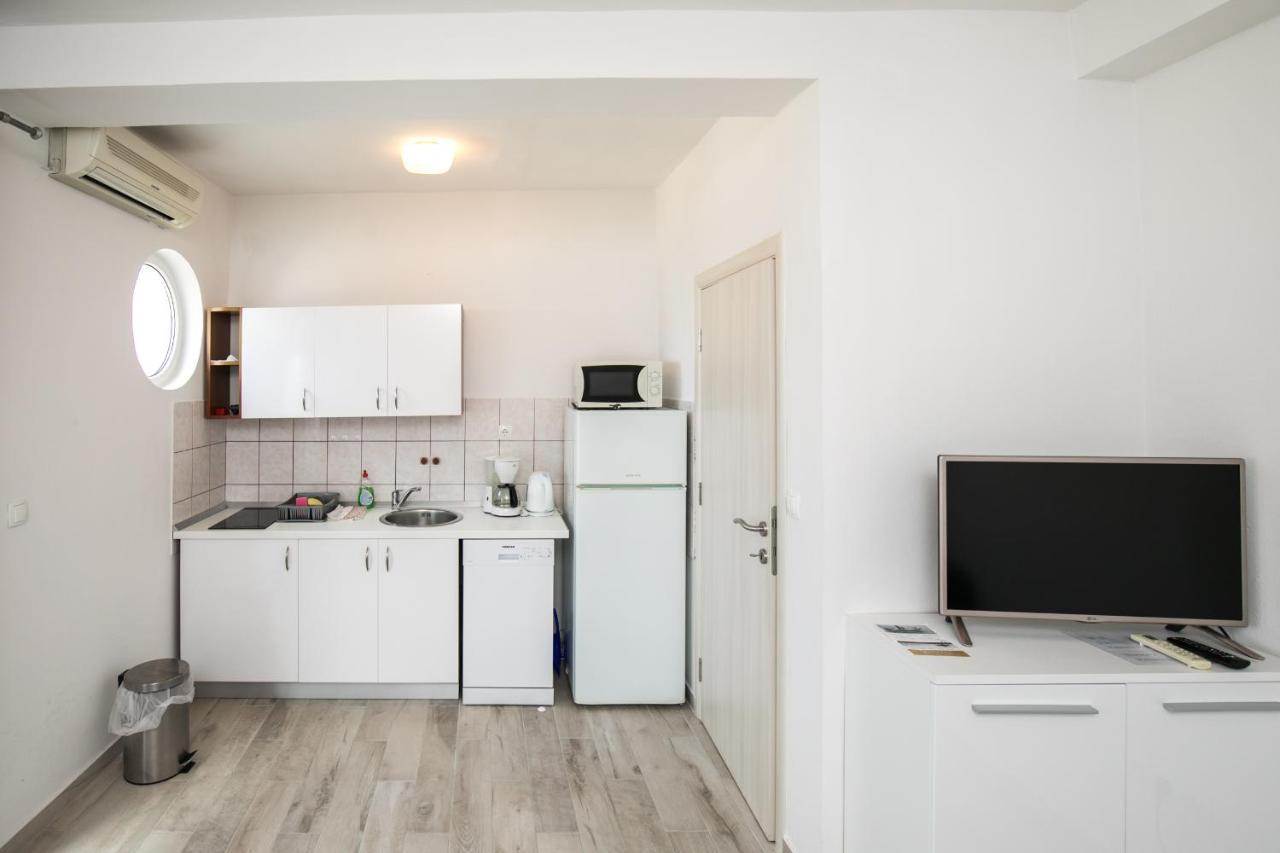 Apartments Renjak Sukošan Εξωτερικό φωτογραφία